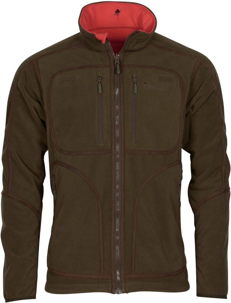 Test du Pinewood Furudal : polaire réversible XXL pour toutes vos aventures