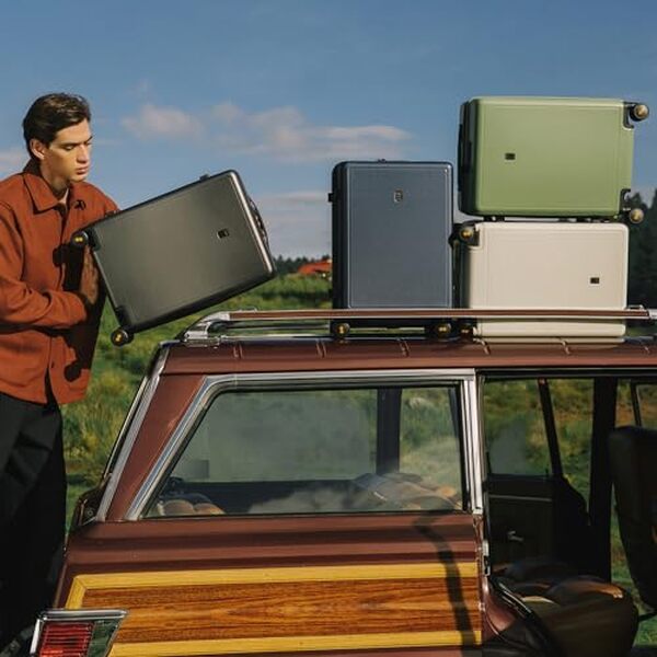 Découvrez notre test complet de la valise cabine Level8 : alliez style et solidité pour des voyages inoubliables et sans tracas.