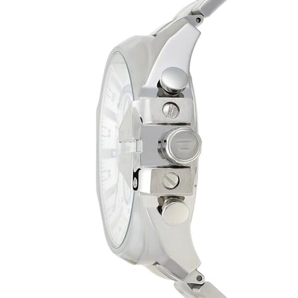 Découvrez notre test complet du chronographe Diesel Chief Series : design audacieux et fonctionnalités avancées pour les amateurs de montres élégantes et modernes.