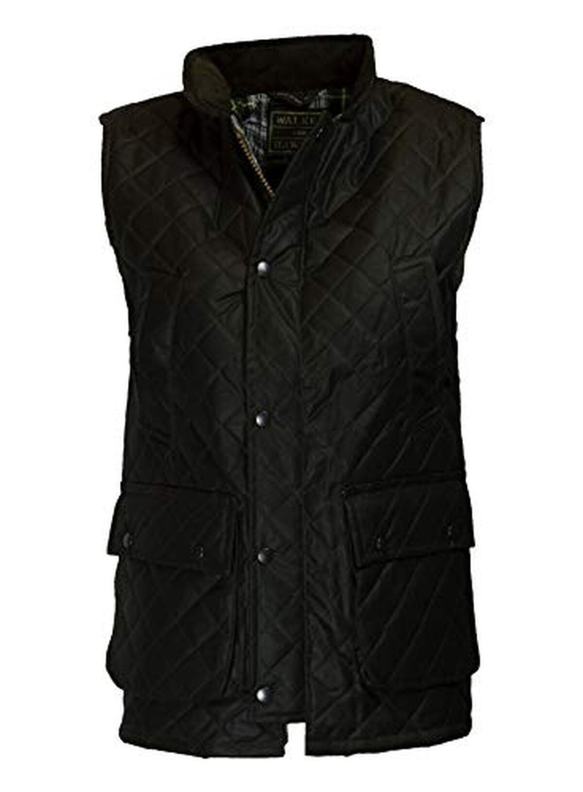 Test du gilet matelassé Walker & Hawkes : pratique et élégant en olive