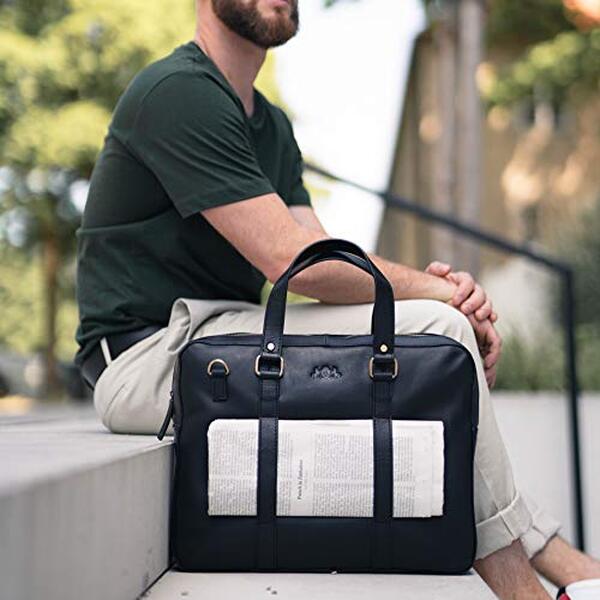 Découvrez notre test complet du sac ordinateur Sid & Vain Maguire, un modèle en cuir 15, 4 pouces alliant style et fonctionnalité pour vos déplacements professionnels. 