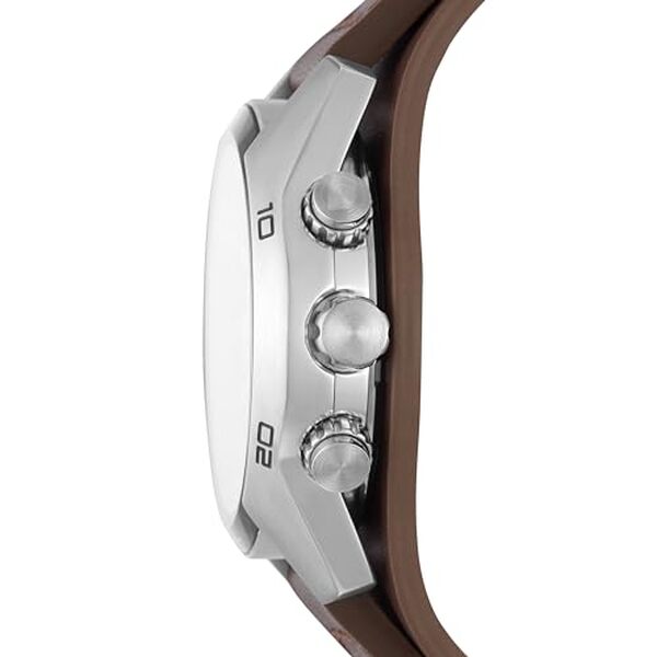 Découvrez notre avis détaillé sur la montre Fossil Coachman CH2891 : caractéristiques, design, performance et qualité. Test complet pour vous aider à choisir. 
