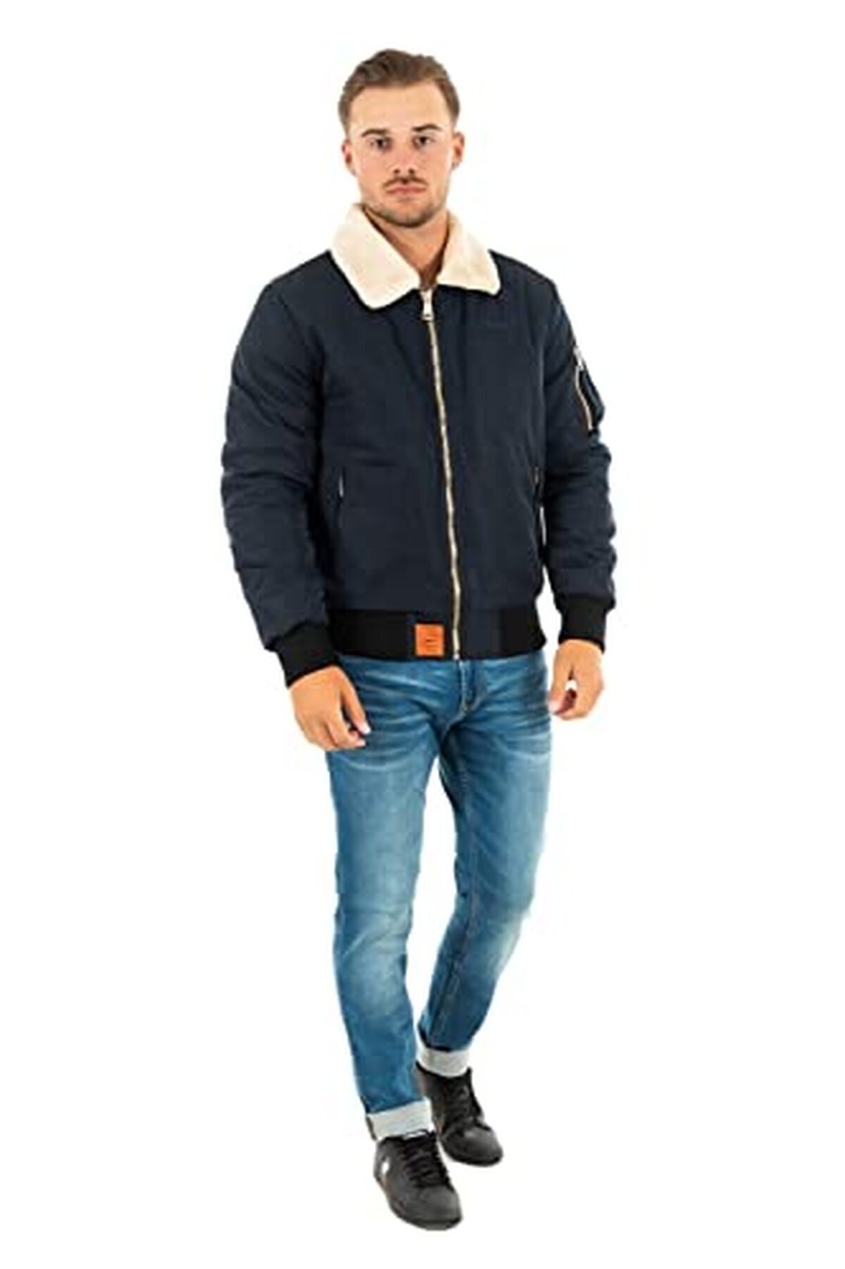 Test du bombers Original Versmold : le blouson homme tendance en bleu navy
