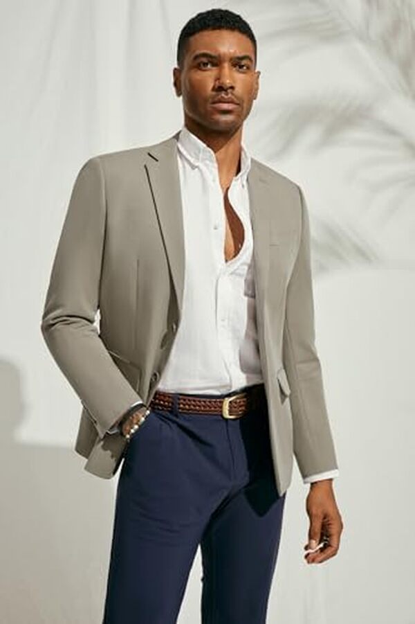 Découvrez notre test complet du blazer décontracté PJ Paul Jones en coloris abricot taille XL : style, confort et qualité décryptés pour vous. 