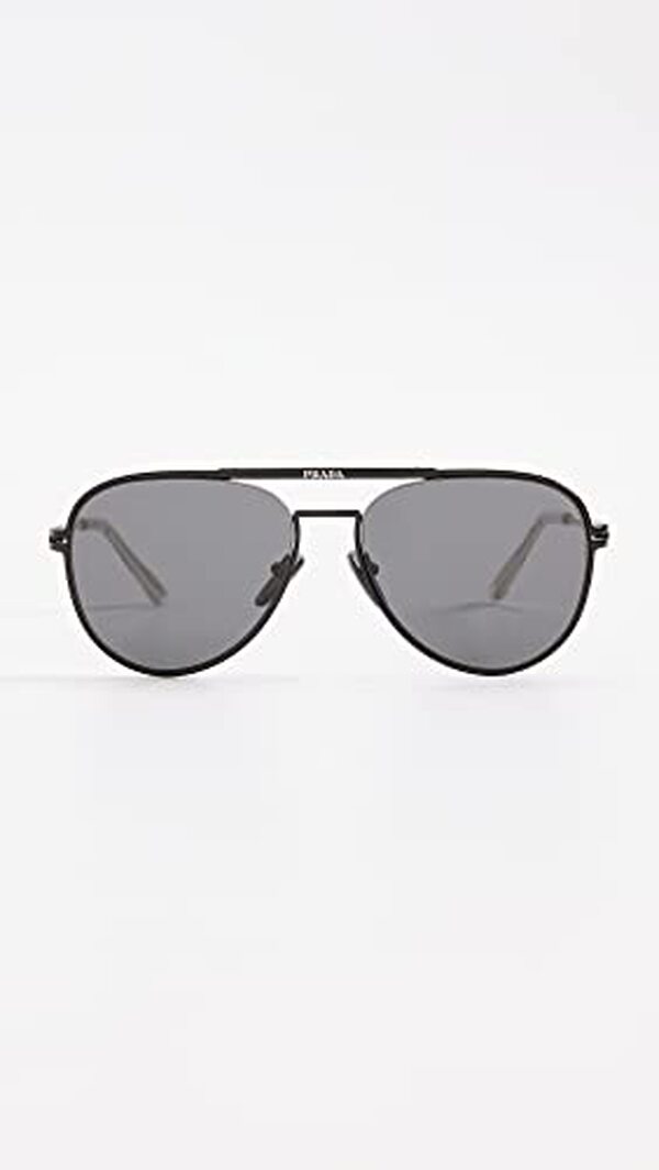 Découvrez notre avis détaillé sur les lunettes aviateur Prada noir mat : caractéristiques, qualité et pourquoi ce modèle incontournable mérite votre attention.