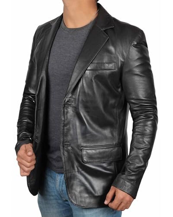 Découvrez notre test détaillé du blazer en cuir homme Fjackets : confort, design élégant et durabilité. Avis complet et conseil d'achat.