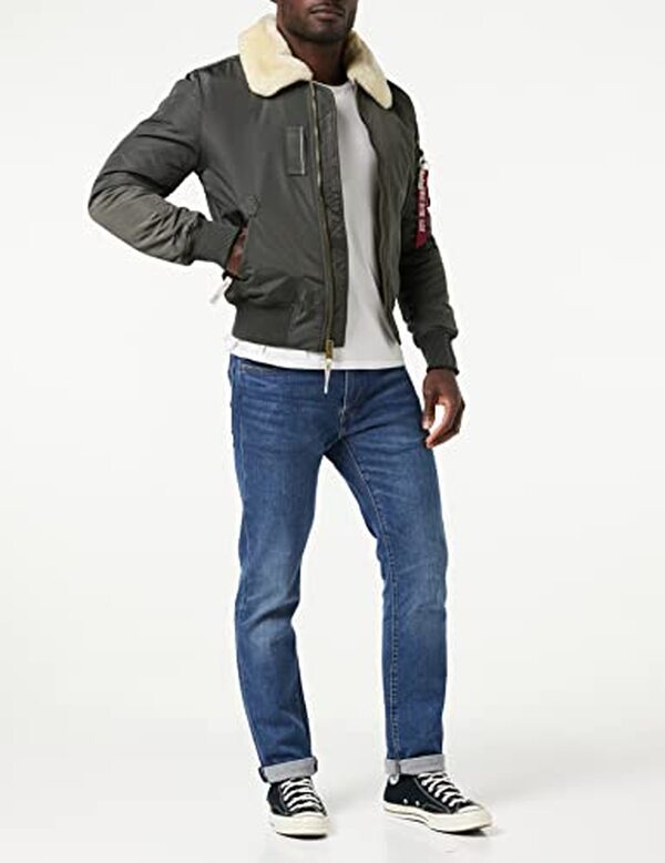 Découvrez notre avis complet sur le blouson bomber Alpha Industries Injector III en coloris greyblack : qualité, confort et style militaire à la loupe.