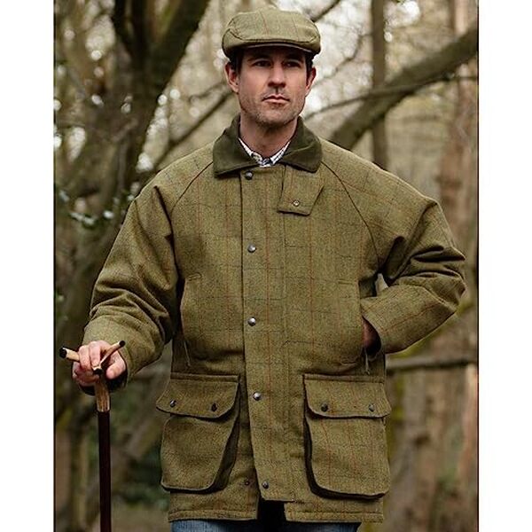 Découvrez notre test détaillé de la veste tweed Walker & Hawkes Barlaston taille 3XL : style, qualité et fonctionnalité pour une garde-robe intemporelle.